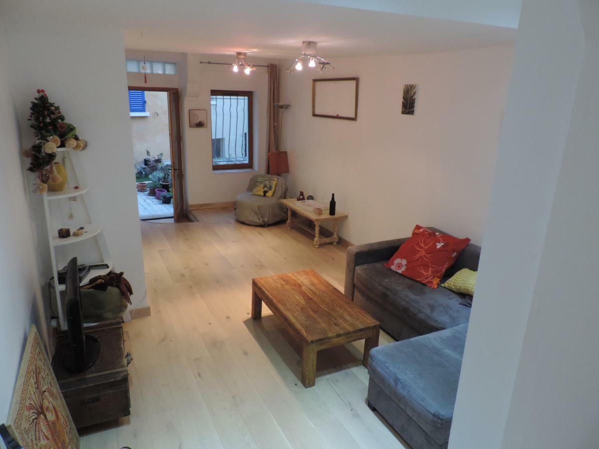 Apartmán Le Logis De La Fontaine Ceyreste Exteriér fotografie