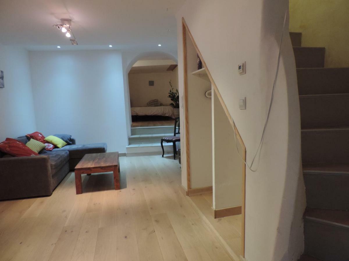 Apartmán Le Logis De La Fontaine Ceyreste Exteriér fotografie